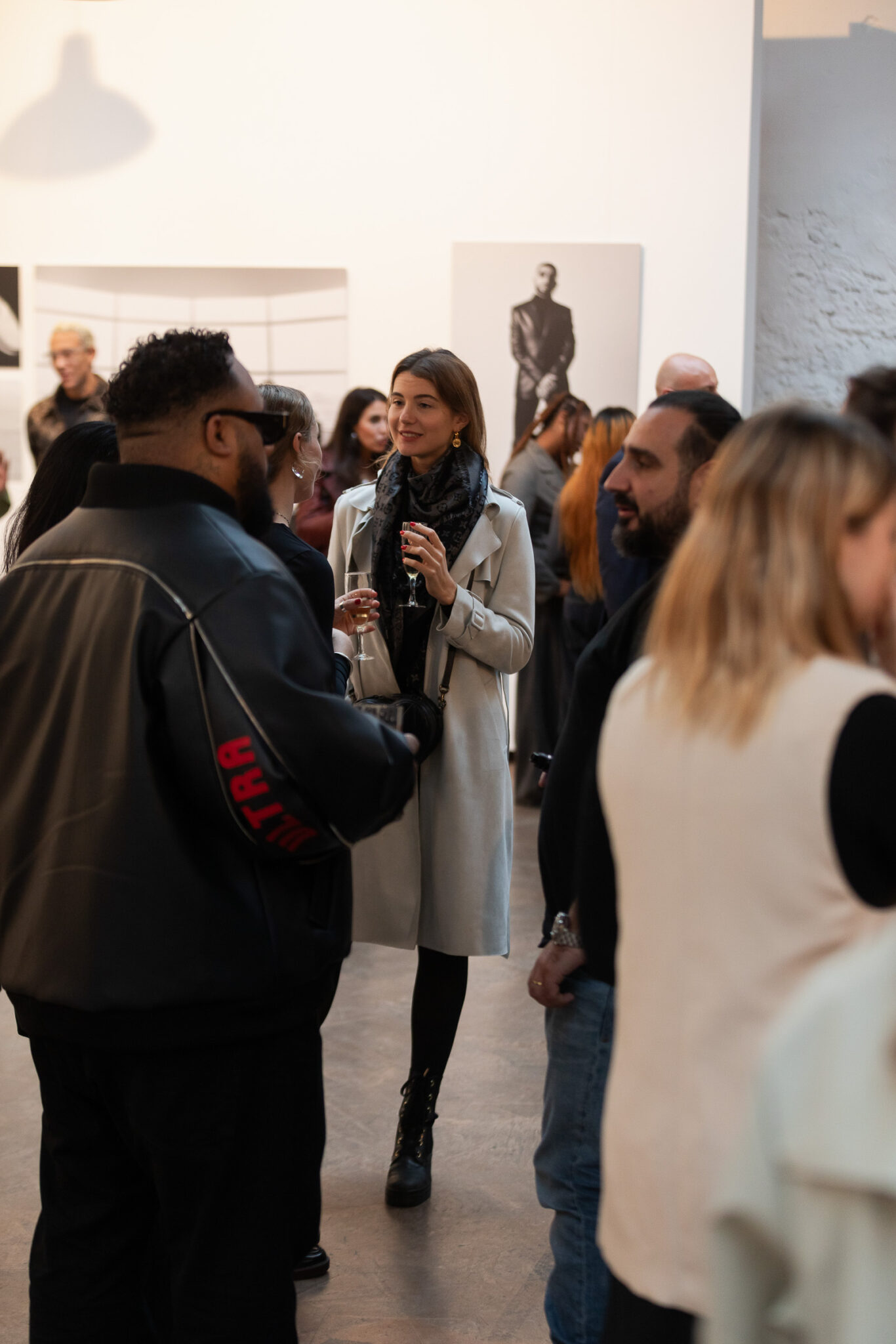 Noche-Deluxe-Exhibition-web-27
