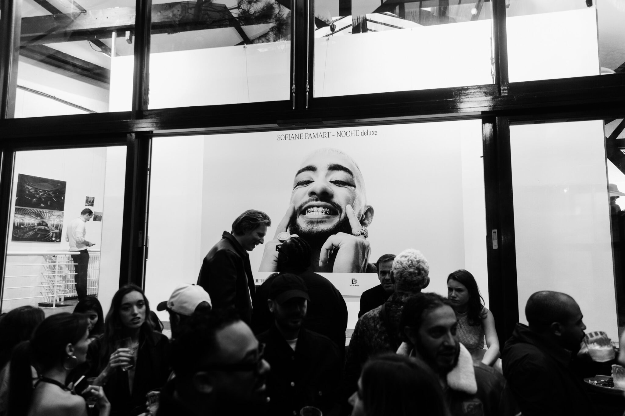 Noche-Deluxe-Exhibition-web-49